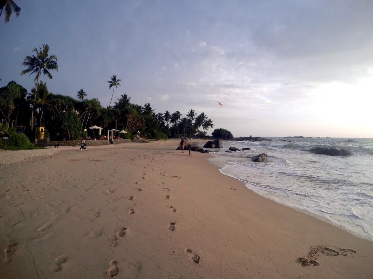 Ramon beach resort Ambalangoda  Exterior foto