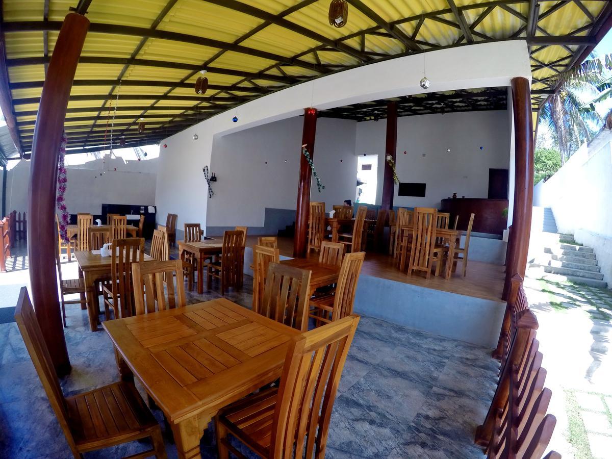 Ramon beach resort Ambalangoda  Exterior foto